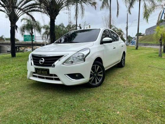 NISSAN VERSA 1.6 16V FLEX SL 4P MANUAL NISSAN VERSA 1.6 16V FLEX SL 4P MANUAL